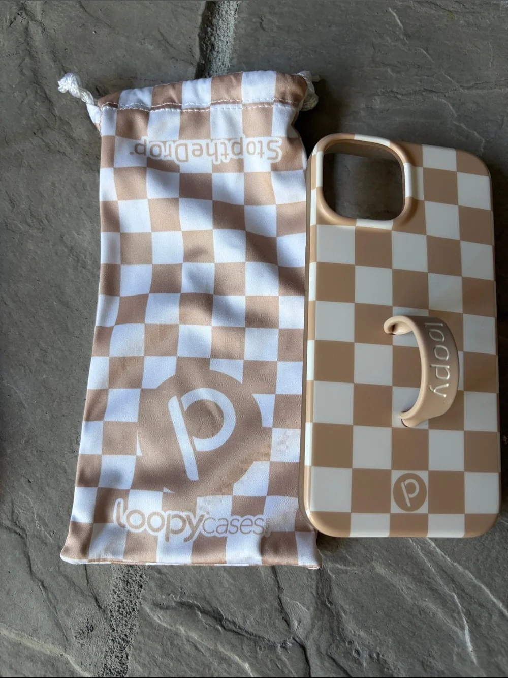 iPhone 14 - Loopy Case Beige & White Checker with matching bag and loop